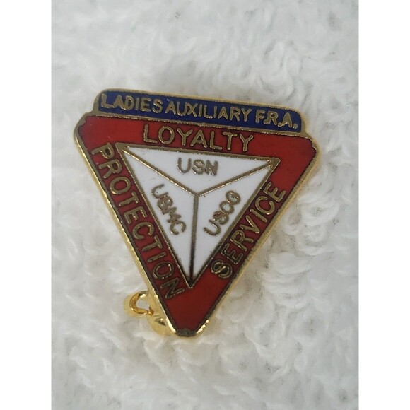 Ladies Auxiliary F.R.A. Pin Loyalty Service Protection USN USMC USCG Vintage - Picture 2 of 5